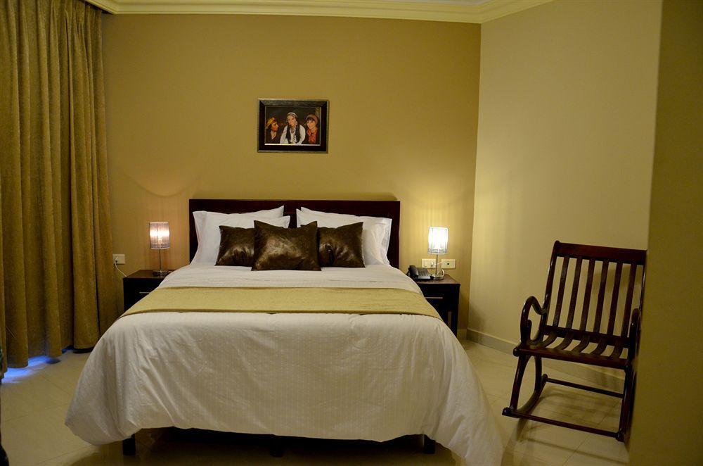 Saint John Hotel Madaba Bagian luar foto