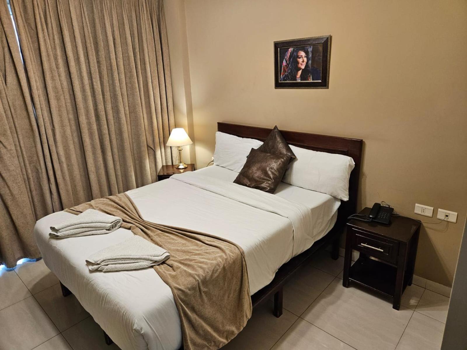 Saint John Hotel Madaba Bagian luar foto