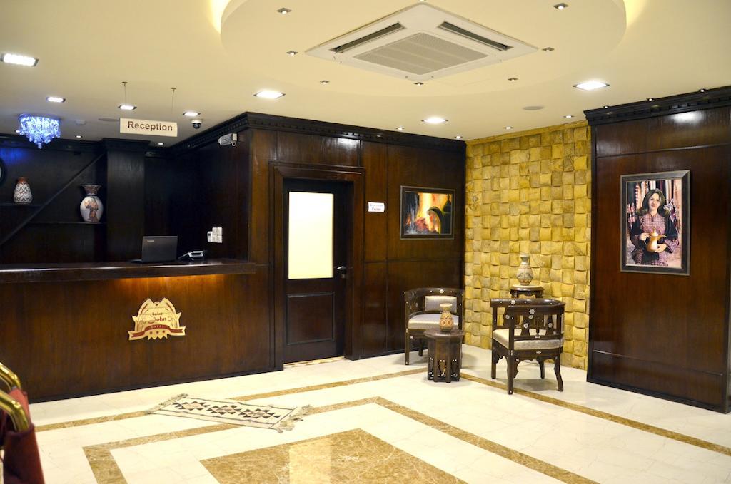 Saint John Hotel Madaba Bagian luar foto