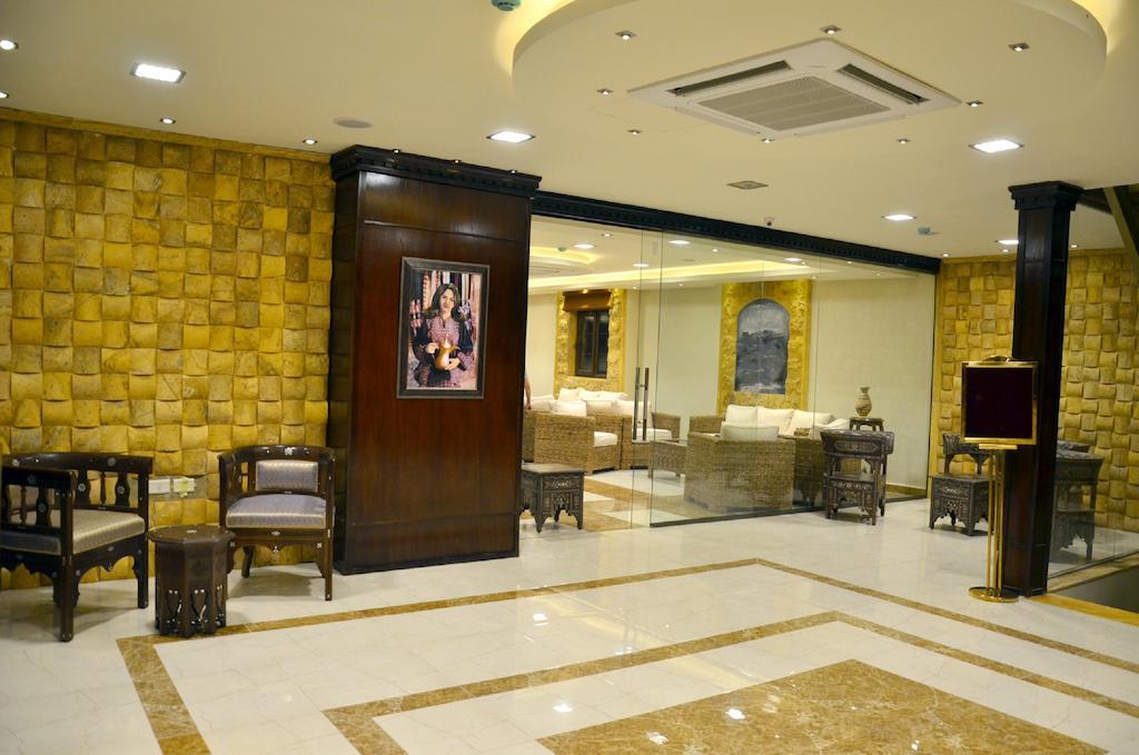 Saint John Hotel Madaba Bagian luar foto