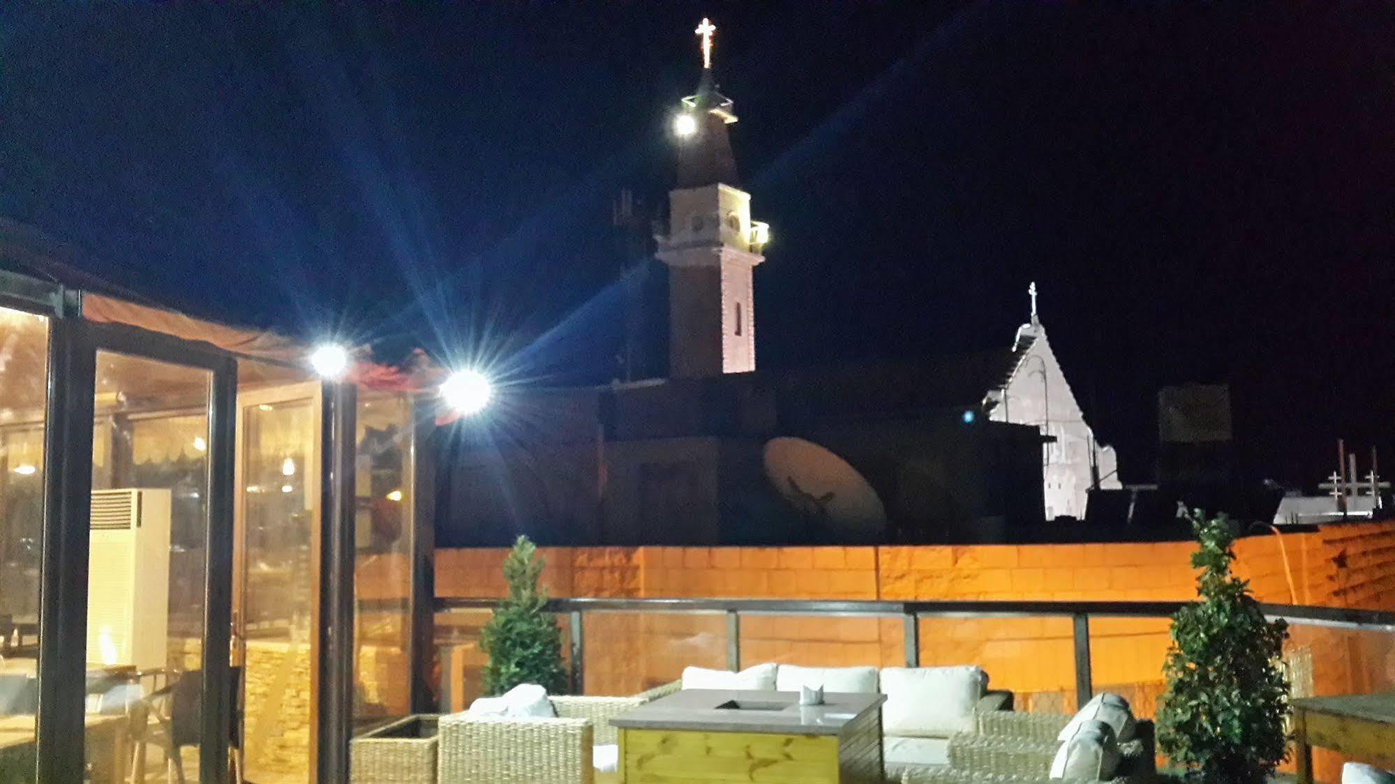 Saint John Hotel Madaba Bagian luar foto